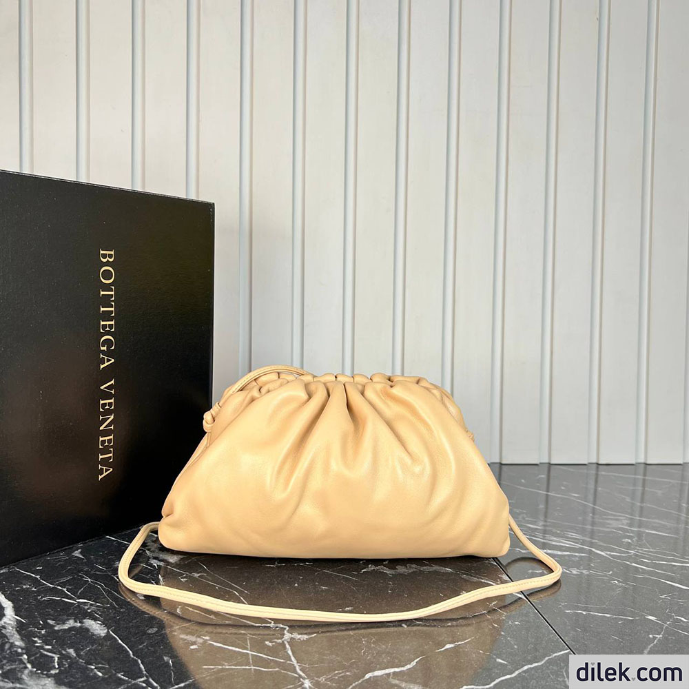 Bottega Veneta Mini Pouch