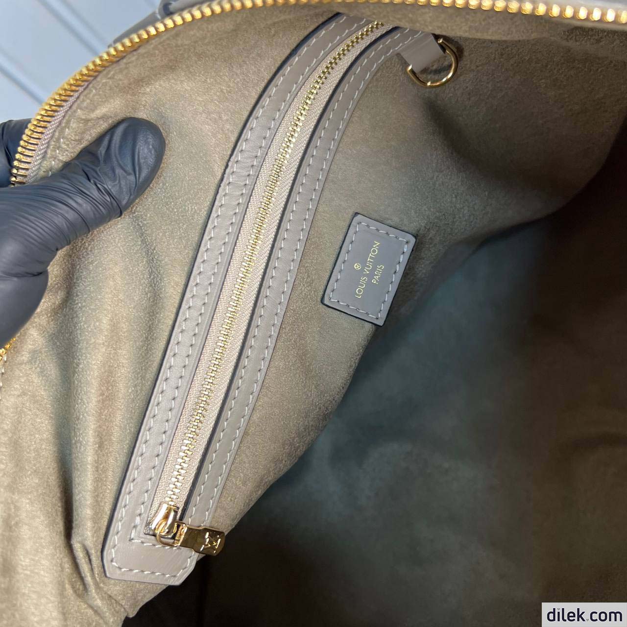 Louis Vuitton Keepall Bandouliere 45
