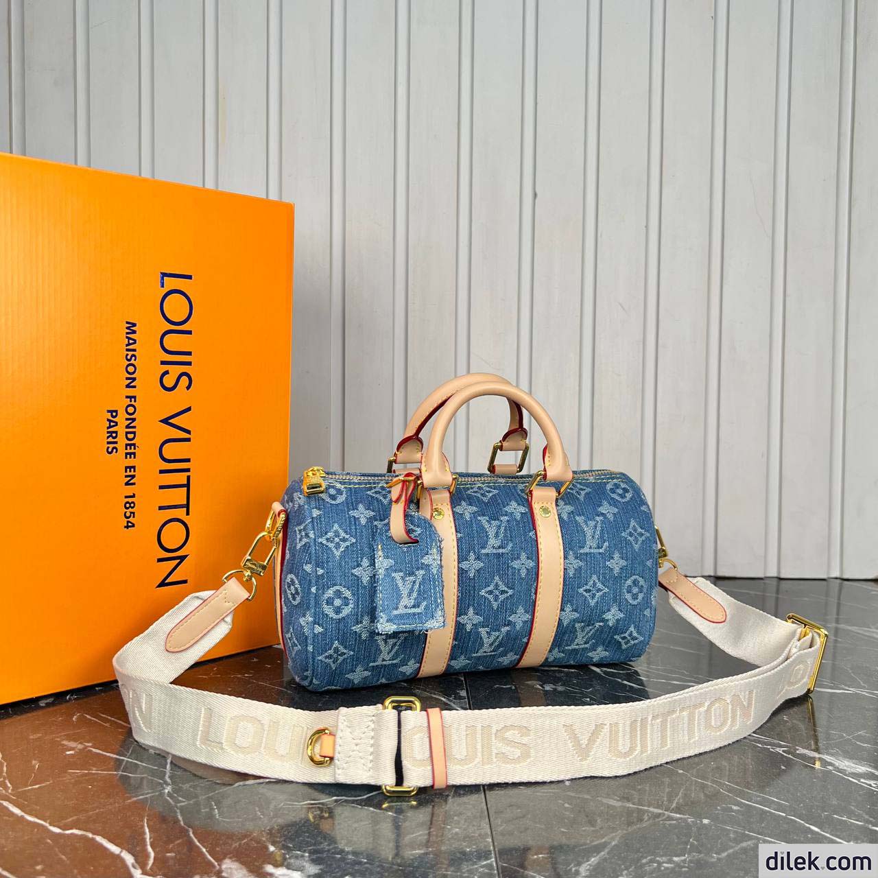 Louis Vuitton Keepal Bandouliere 25 Denim