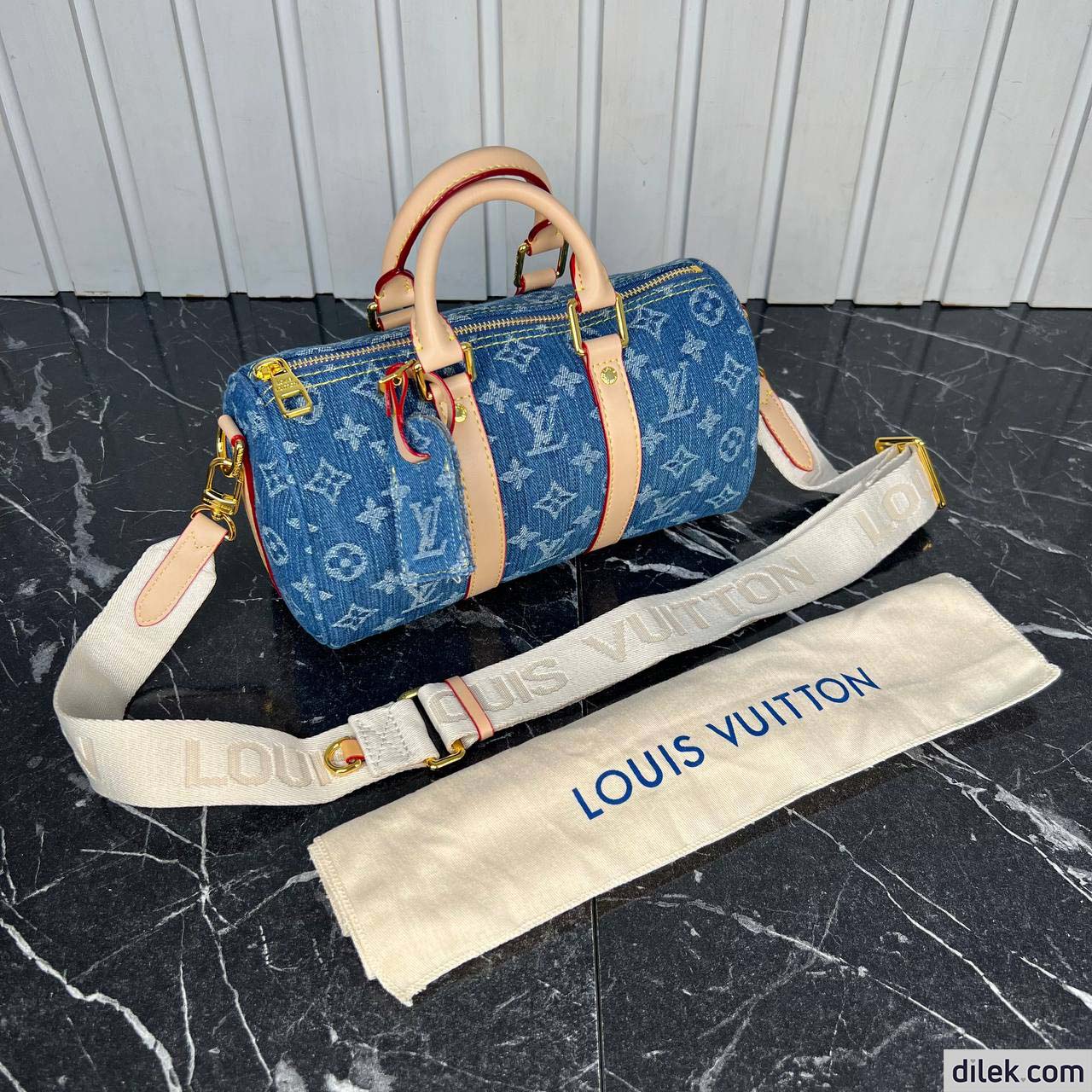 Louis Vuitton Keepal Bandouliere 25 Denim