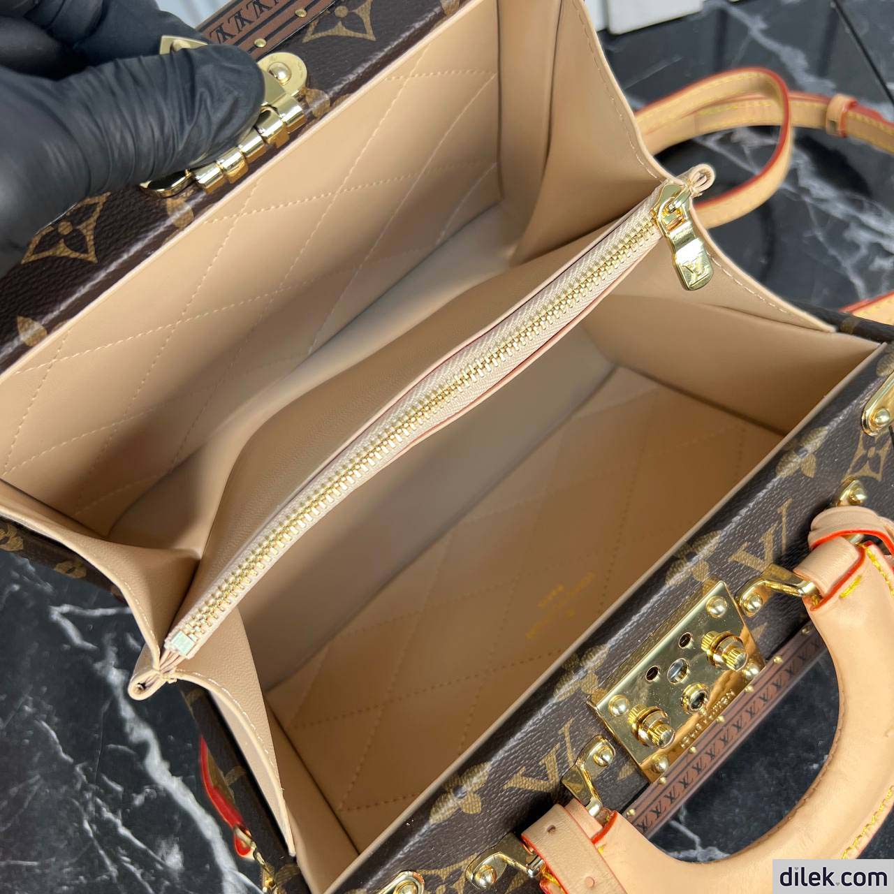 Louis Vuitton Petite Valise