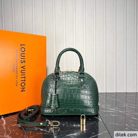 Louis Vuitton Alma BB