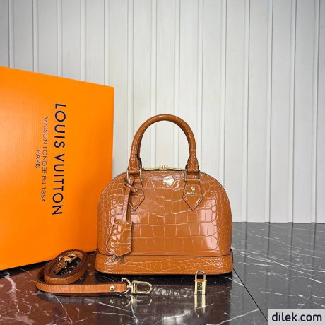 Louis Vuitton Alma BB