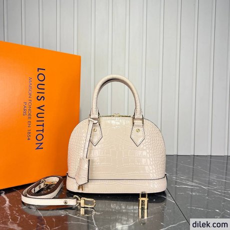 Louis Vuitton Alma BB