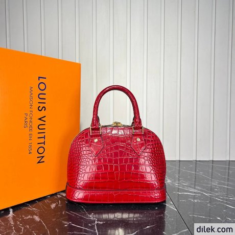 Louis Vuitton Alma BB