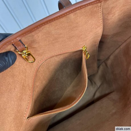 Louis Vuitton Saint Jacques