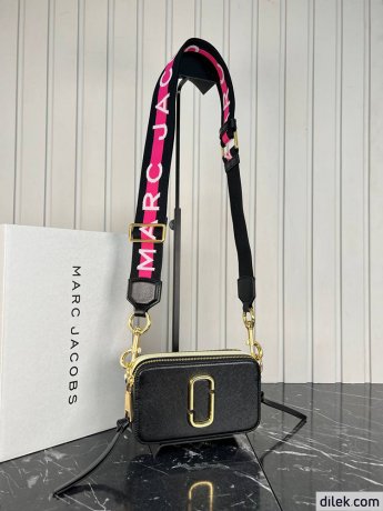 Marc Jacobs The Snapshot