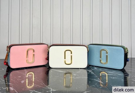 Marc Jacobs The Snapshot