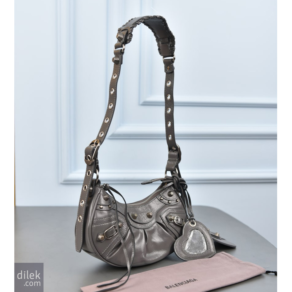 Bag > Balenciaga Le Cagole XS Shoulder Bag