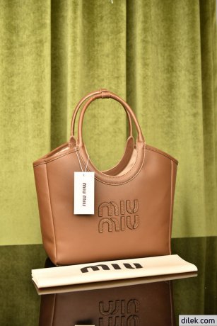 Miu Miu Ivy Shopping Bag